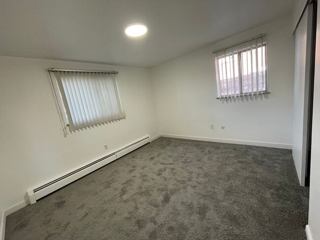Building Photo - 12121 W Nevada Dr