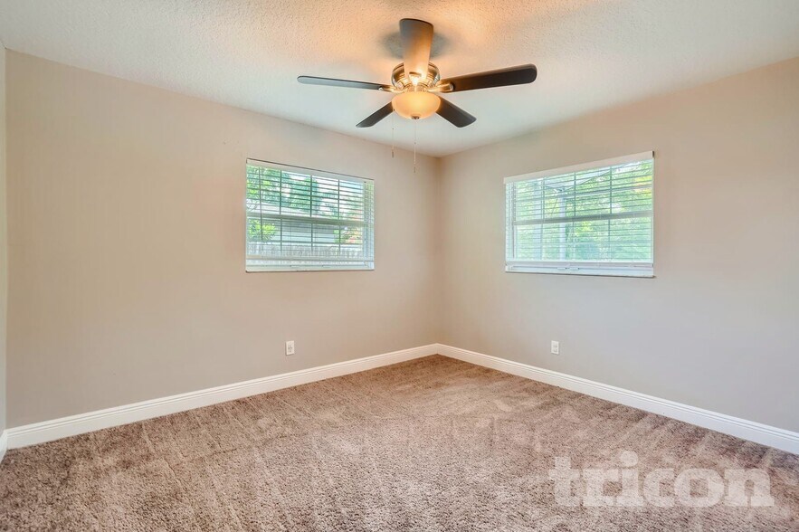 Building Photo - 421 San Sebastian Prado