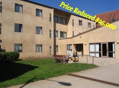 Building Photo - Superior Manor Apartments