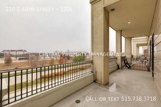 Building Photo - 230 S 68th St