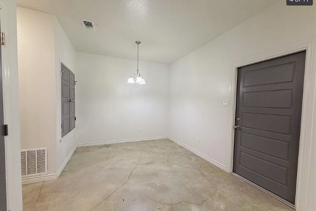 Building Photo - 215 Riptide Rd