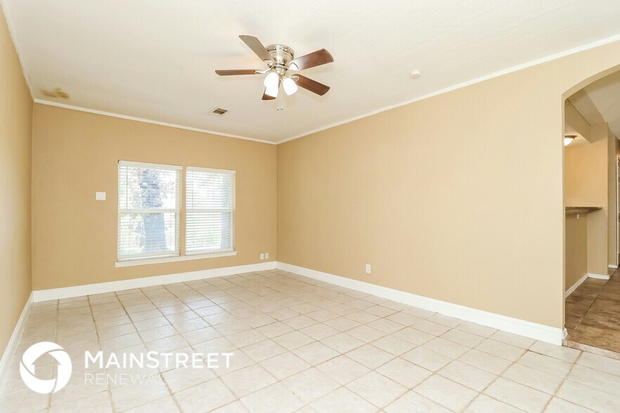 Building Photo - 628 Inwood Rd