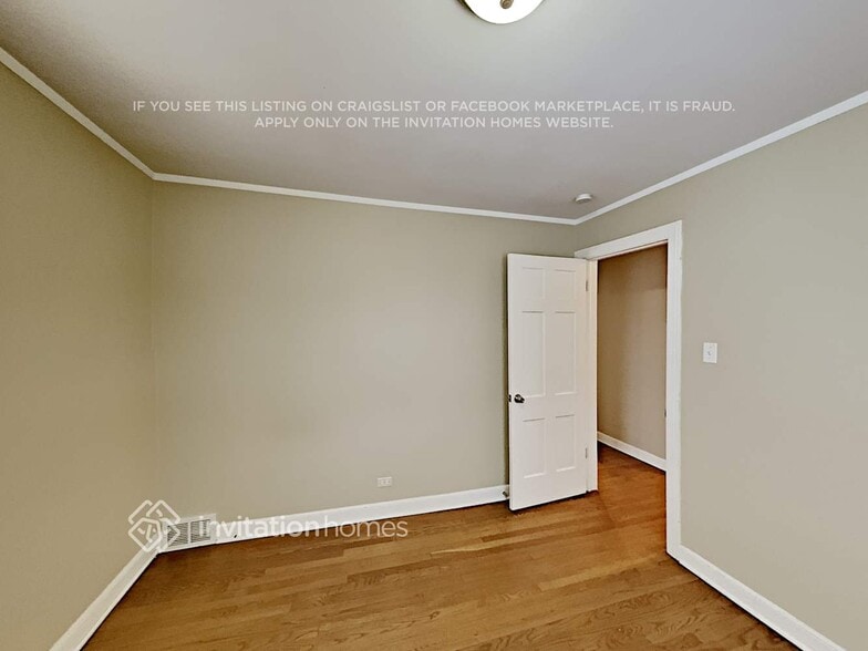 Building Photo - 7900 W Metropole St