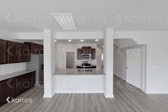 Building Photo - 6028 Taramore Ln NW
