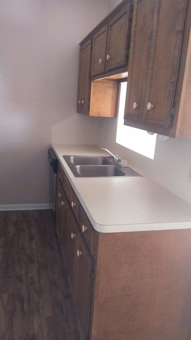 Building Photo - Monthly Paid Rent