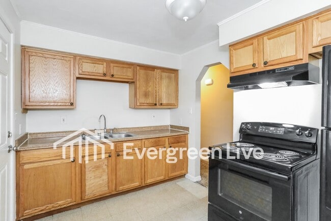 Building Photo - 3265 Tulsa Ct