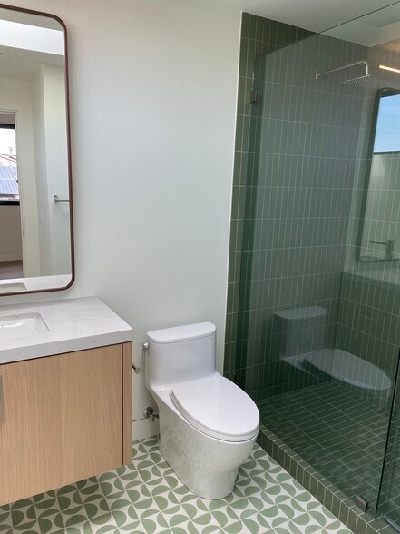 Bathroom - 1825 Wilstone Ave