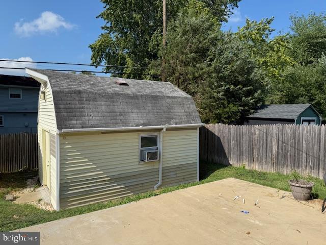 Building Photo - 6751 Amherst Rd