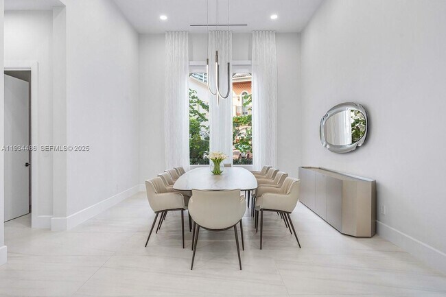 Building Photo - 3912 Island Estates Dr