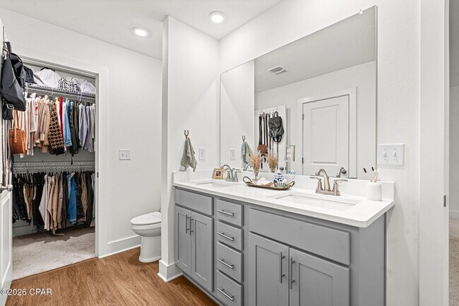 Building Photo - 283 Bayou Bend Ln