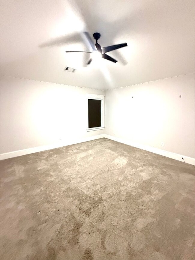 Building Photo - ** 4 Bed 2.5 Bath located in Pike Road ** Call 334-366-9198 to schedule a self-tour