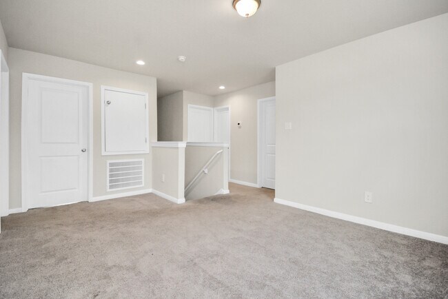 Building Photo - 15665 Briar Frst Dr
