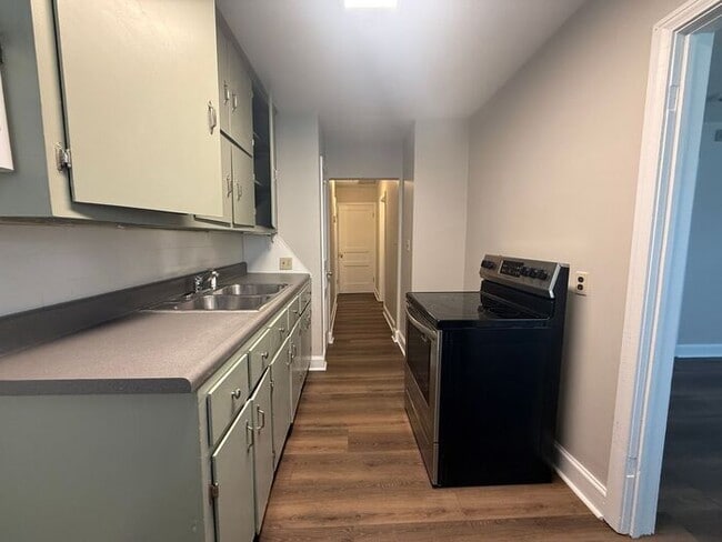 Building Photo - East Nashville Duplex Unit