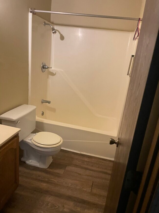 Bathroom - 6211 N 28th Street Ter