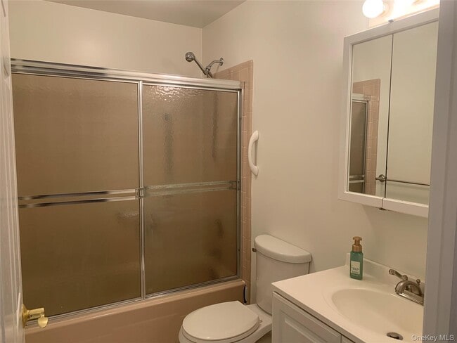 Building Photo - 273 Berwick Ct
