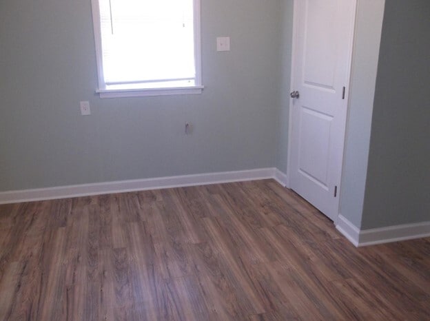 Building Photo - 255 Joubert Ave