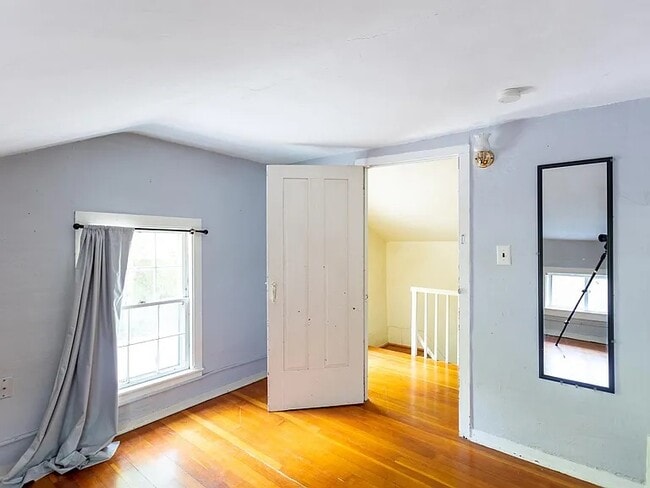 Building Photo - 115 Chapin St