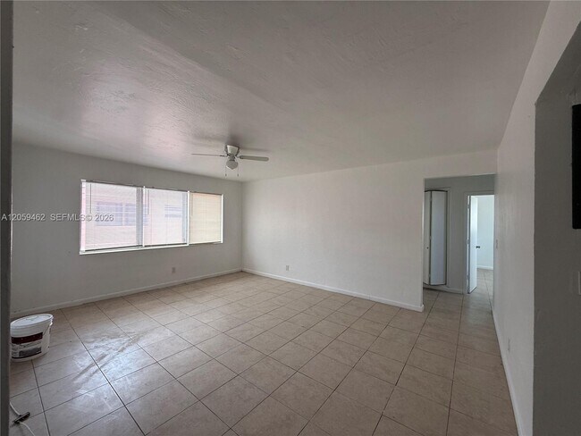 Building Photo - 744 85th St