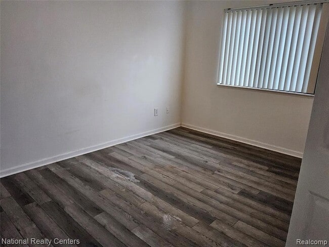 Building Photo - 15712 Orchard Ln