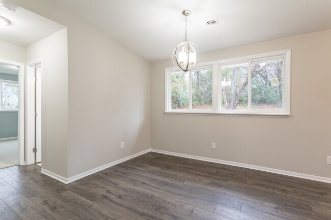 Building Photo - 805 Fitzgerald Dr