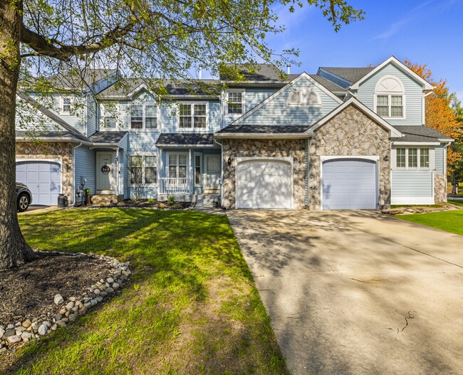 Primary Photo - 1122 Shamrock Way