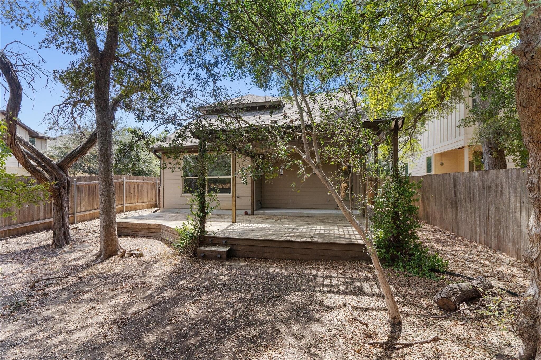 Building Photo - 7709 Menchaca Rd