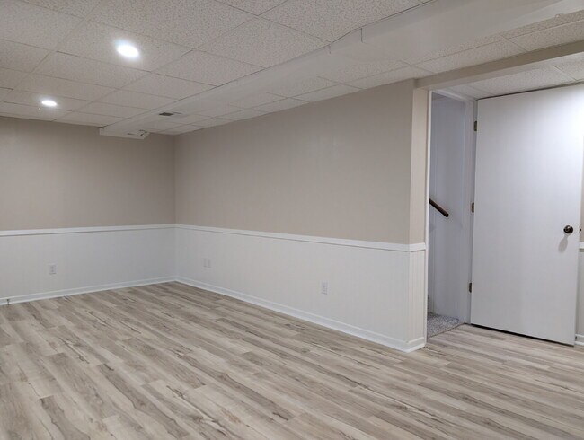 Building Photo - Nice 3 Bedroom Ranch in Appleton