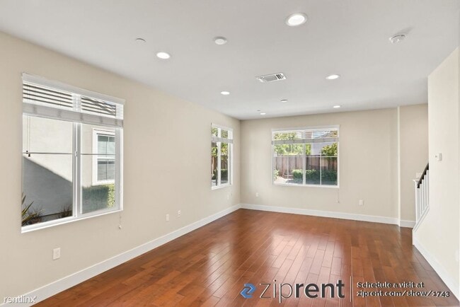 Building Photo - 4 br, 3 bath House - 8533 Preserve Ave, Ne...