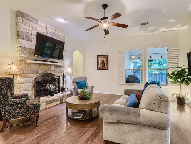 Building Photo - Home for Lease in Rancho Sienna!