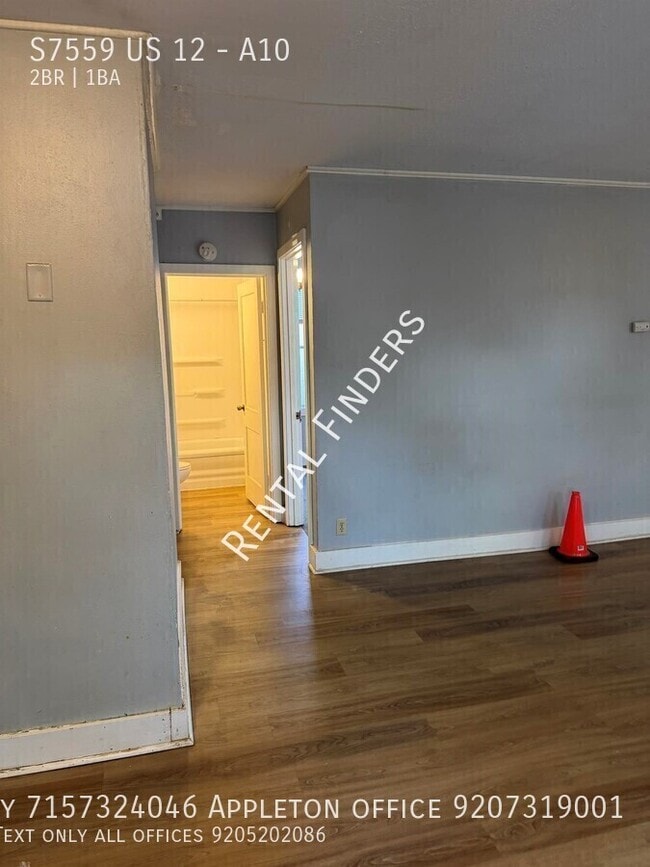 Building Photo - S7559 US-12