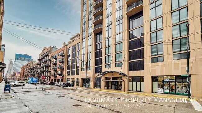 Building Photo - 375 W Erie St