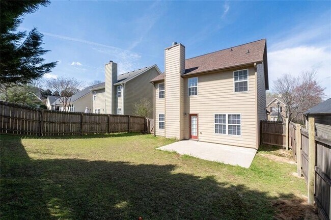 Building Photo - 6425 White Walnut Way