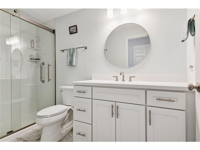 Building Photo - 675 N 1st St