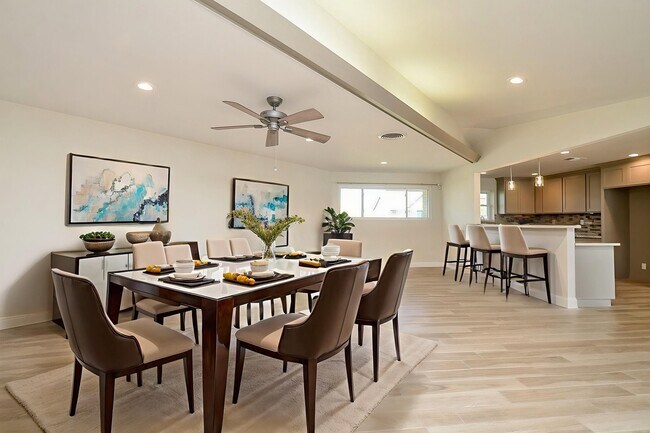 Building Photo - 414 Lakeview Dr