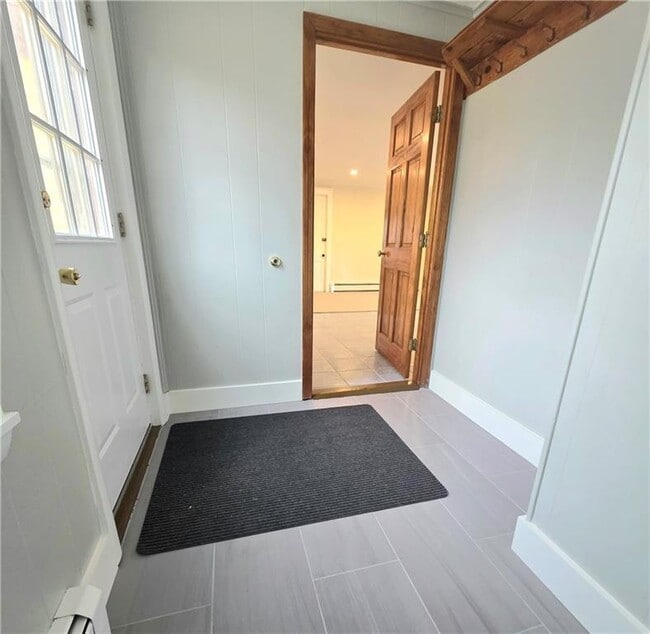 Building Photo - 354 Old Boston Neck Rd