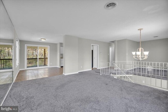 Building Photo - 301 County House Rd