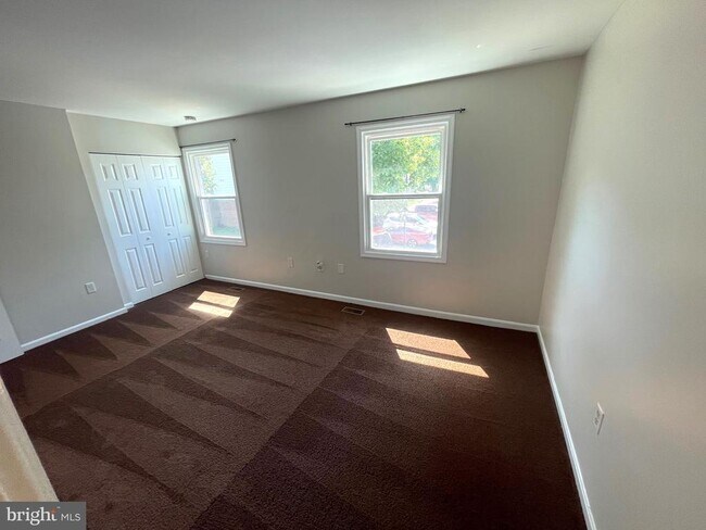 Building Photo - 2233 Anvil Ln