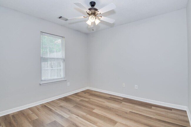 Building Photo - Great Ranch Near Augusta National!