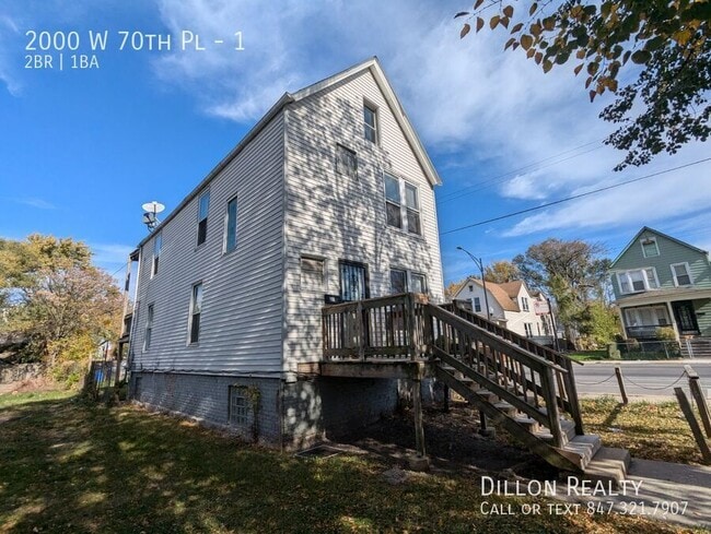 Building Photo - 2000 W 70th Pl