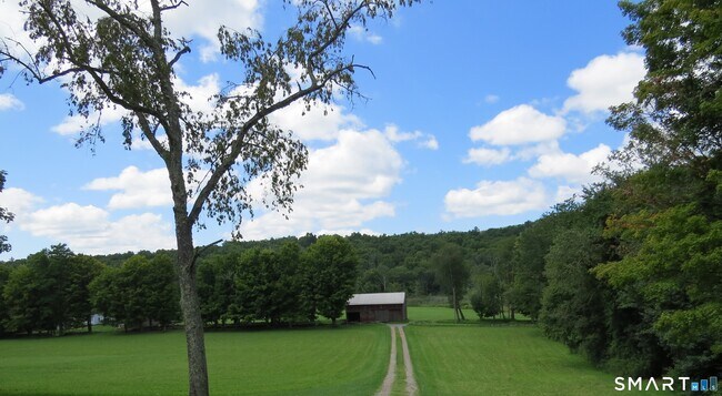 Building Photo - 211 Kent Hollow Rd