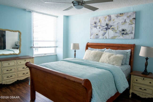 Building Photo - 2947 S Atlantic Ave