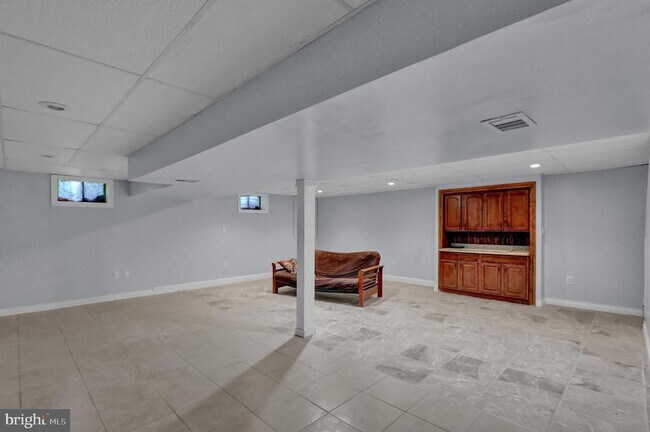 Building Photo - 1016 Josephine Dr