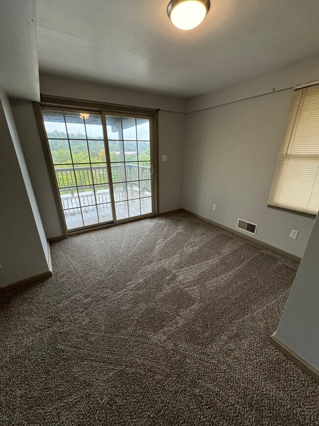 Building Photo - 1208 Washington Pike