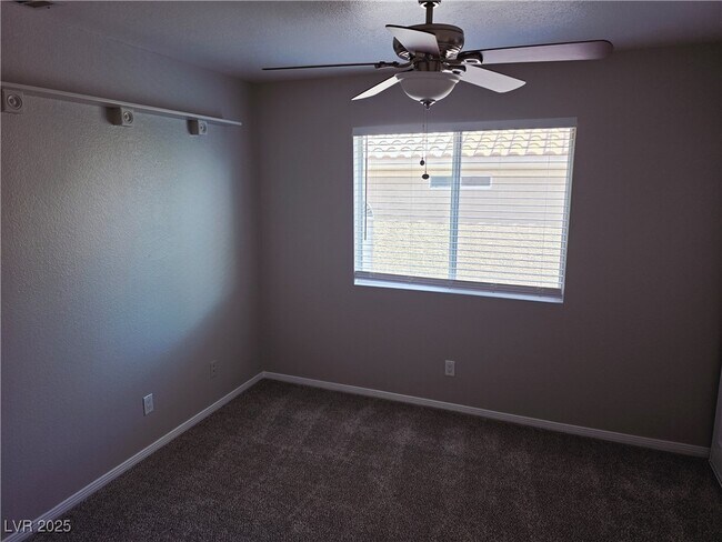 Building Photo - 1113 Lumina Ct