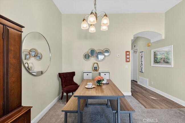 Building Photo - 30902 Club House Dr