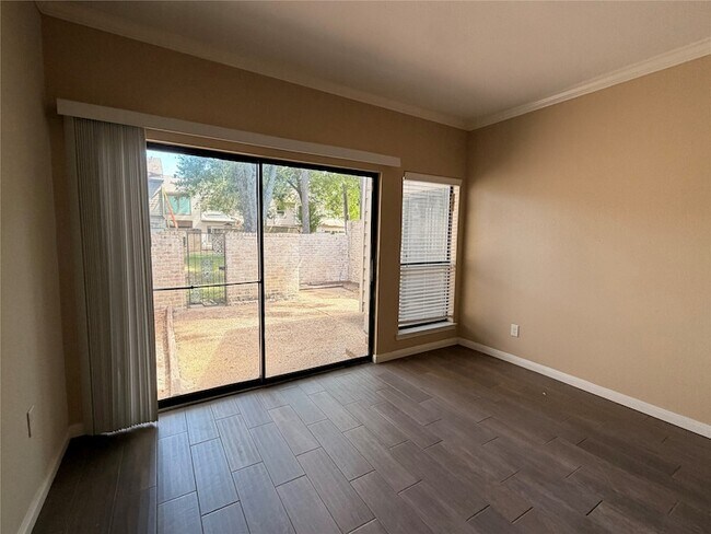 Building Photo - 12625 Memorial Dr