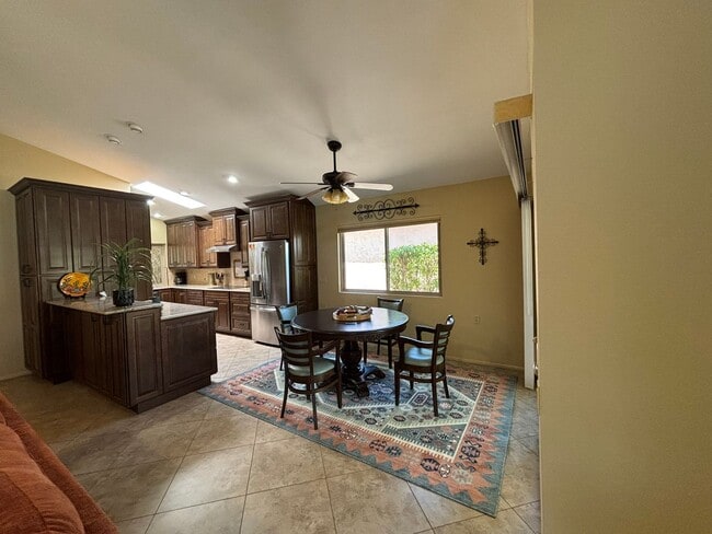 Building Photo - 421 Leisure World