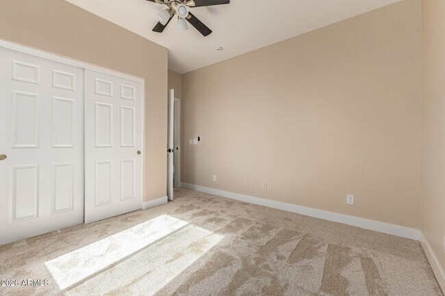 Building Photo - 10625 E Knowles Ave