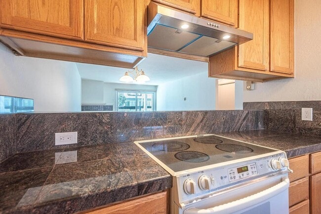 Building Photo - 26 Eddystone Ct