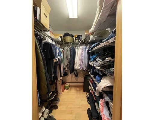 Building Photo - 86 Howard St